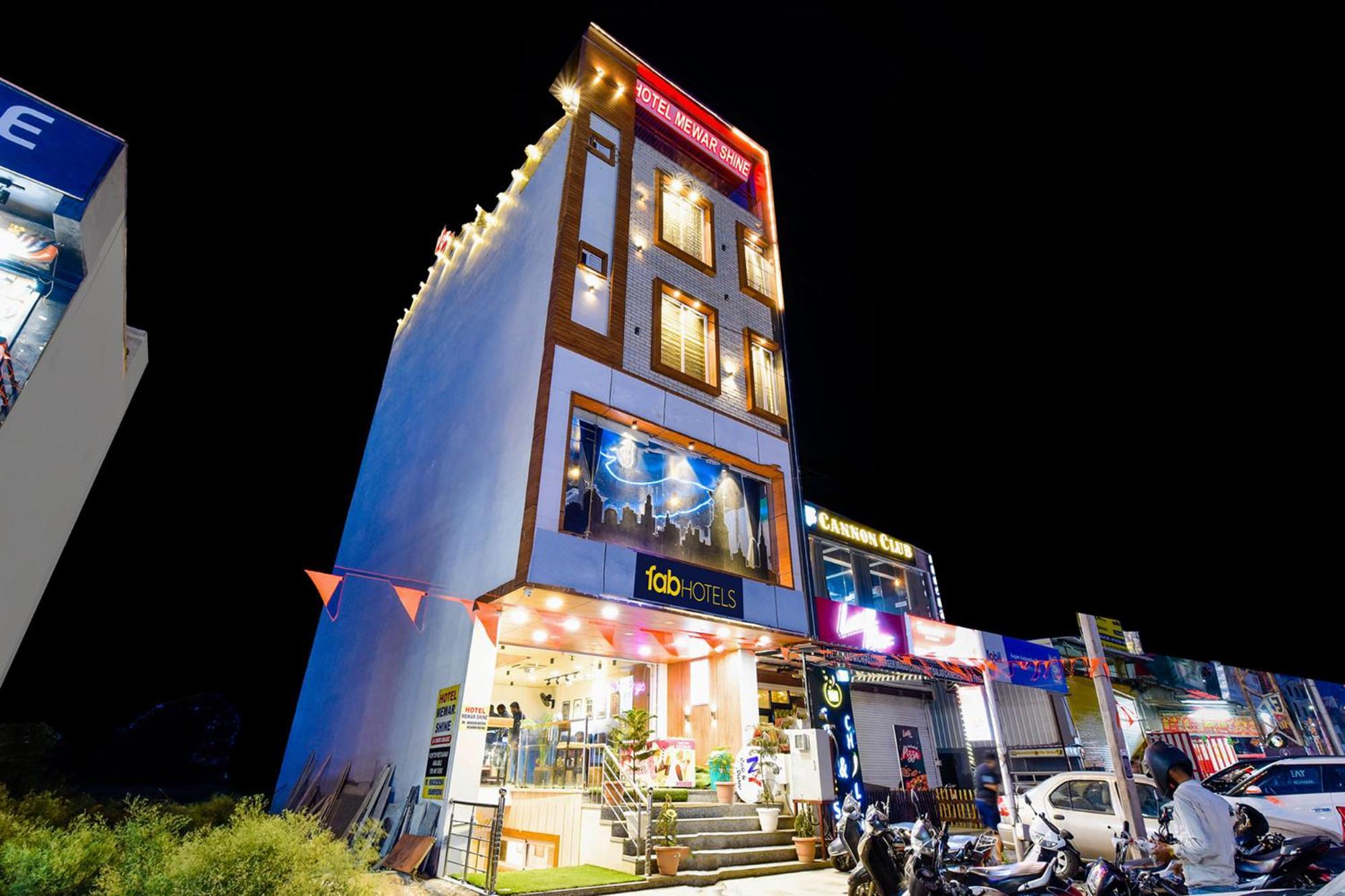 Hotel Fabexpress Mewar Shine Udaipur Exterior foto